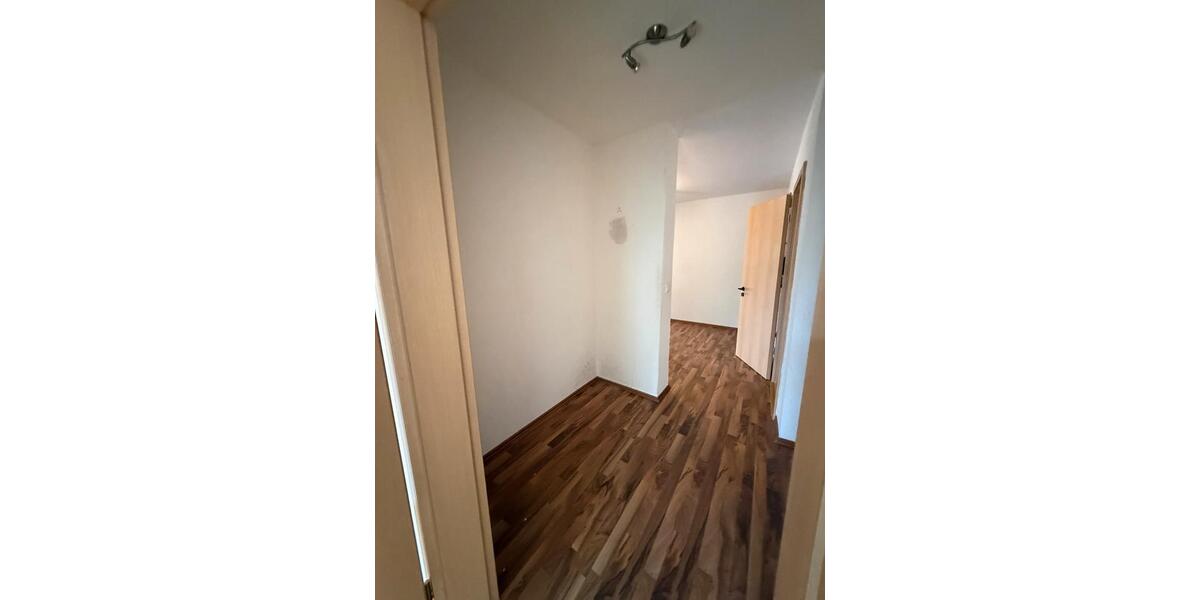 Etagenwohnung Forchheim - 4 Zimmer, 250.000&euro; | Angebot:23082525