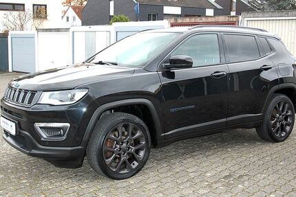 Jeep Compass 157.800 km 14.980 &euro; Feucht 90537