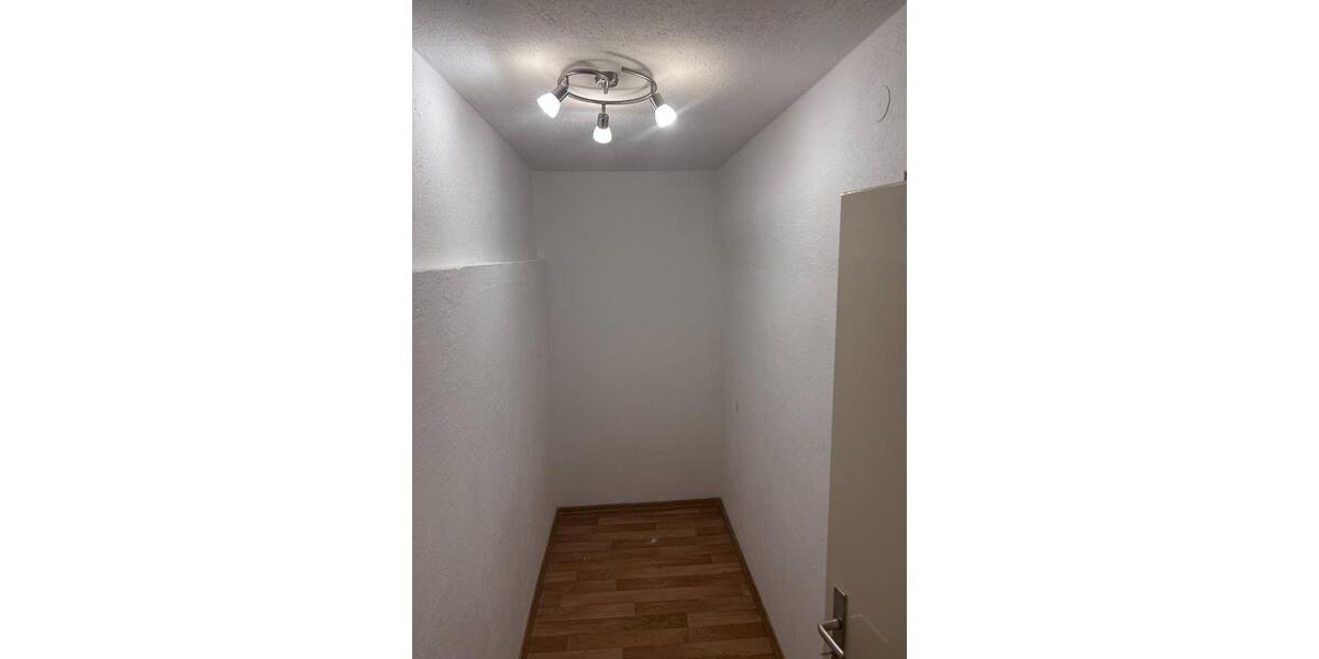Erdgeschoßwohnung Abenberg - 2 Zimmer, 74 m&sup2;, 550&euro; | Angebot:24851038
