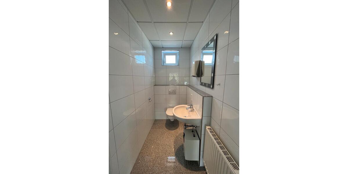 Gewerbeobjekt Nürnberg Eibach - 1.400&euro; | Angebot:25084643