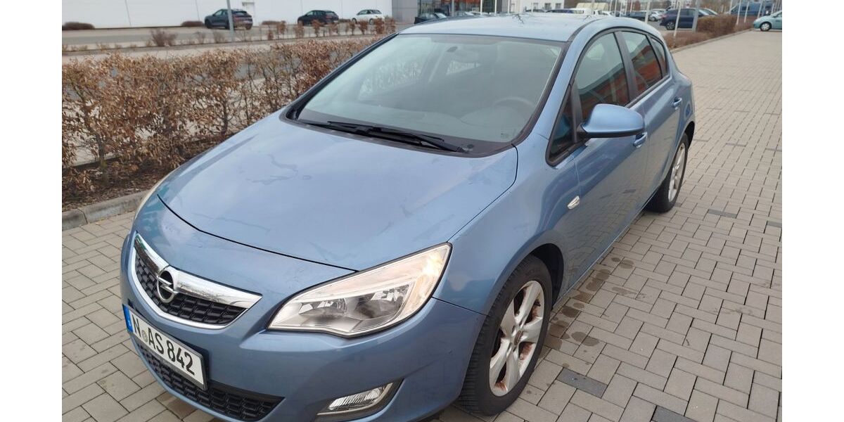 Opel Astra 153.000 km 2.699 &euro; Nürnberg 90455