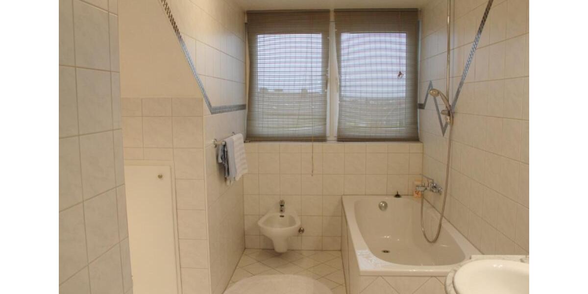 Einfamilienhaus Nürnberg Eberhardshof - 3.5 Zimmer, 96 m&sup2;, 1.300&euro; | Angebot:25942785