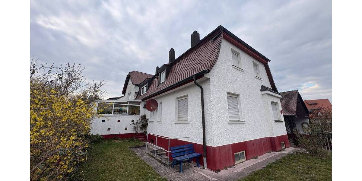 Mehrfamilienhaus, Wohnhaus Feucht - 8 Zimmer, 185 m&sup2;, 699.000&euro; | Angebot:26027396