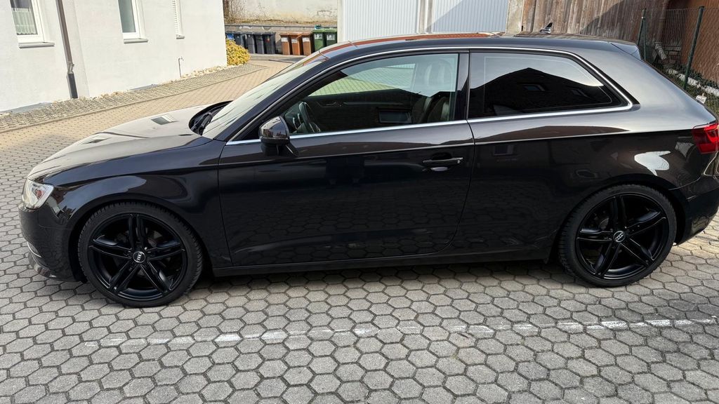 Audi A3 145.500 km 12.700 &euro; Lauf 91207