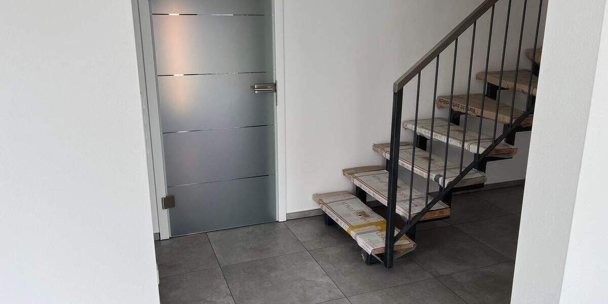 Doppelhaushälfte Markt Erlbach Eschenbach - 5 Zimmer, 121 m&sup2;, 1.690&euro; | Angebot:25666569