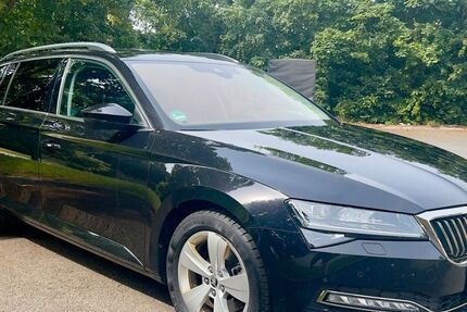 Skoda Superb 110.000 km 18.600 &euro; Fürth 90765