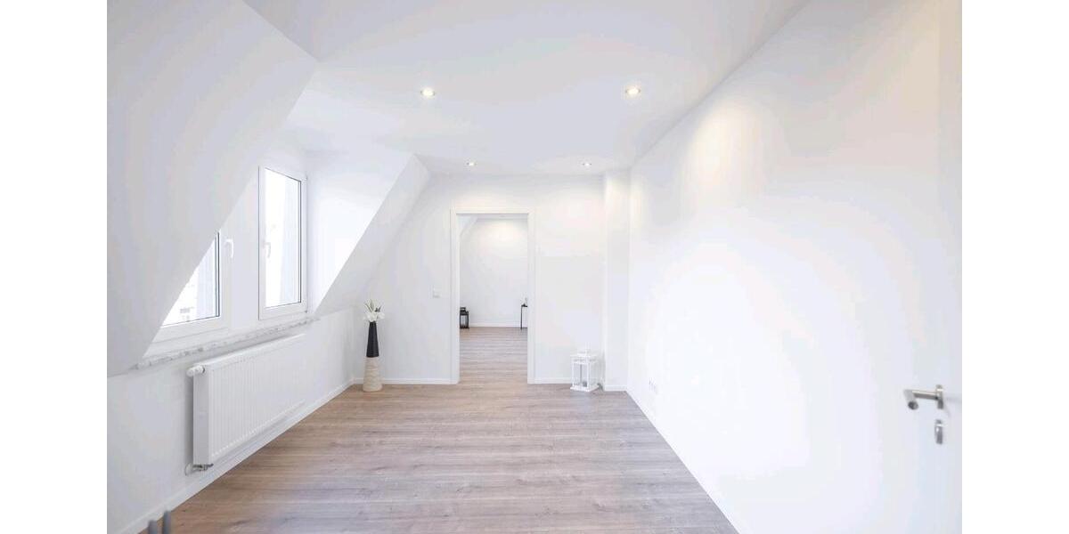 Etagenwohnung Nürnberg Sankt Leonhard - 4 Zimmer, 105 m&sup2;, 369.000&euro; | Angebot:26223967
