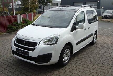 Peugeot Partner Tepee 60.300 km 8.900 &euro; Fürth 90763