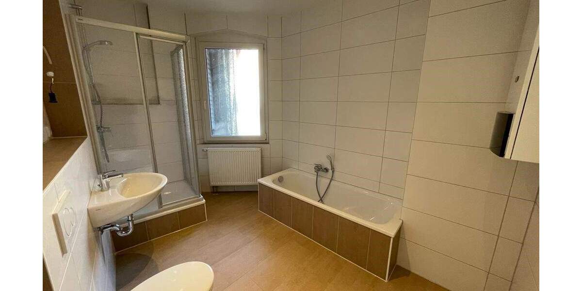 Etagenwohnung Fürth Innenstadt - 3 Zimmer, 83 m&sup2;, 840&euro; | Angebot:25731867