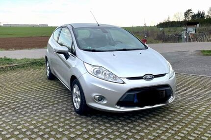 Ford Fiesta 85.000 km 4.000 &euro; Zirndorf 90513