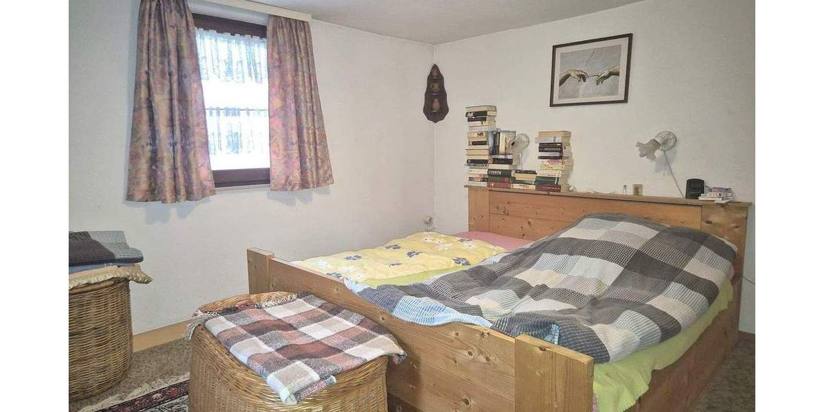 Mehrfamilienhaus, Wohnhaus Neunkirchen - 4 Zimmer, 115 m&sup2;, 250.000&euro; | Angebot:25743745