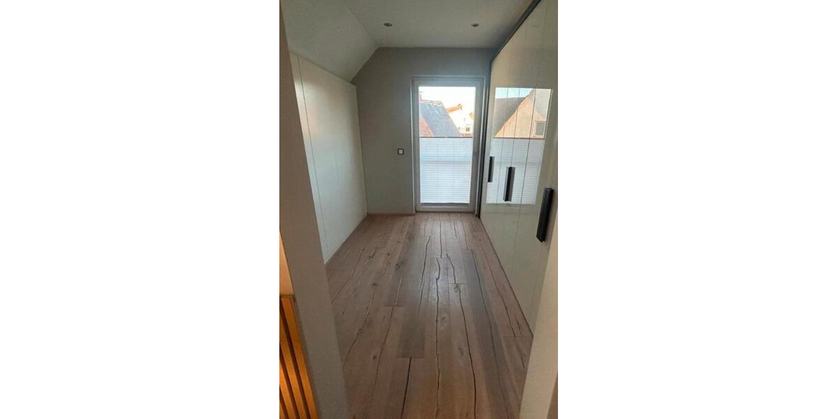 Einfamilienhaus Lauf an der Pegnitz - 6 Zimmer, 150 m&sup2;, 1.100.000&euro; | Angebot:27248661