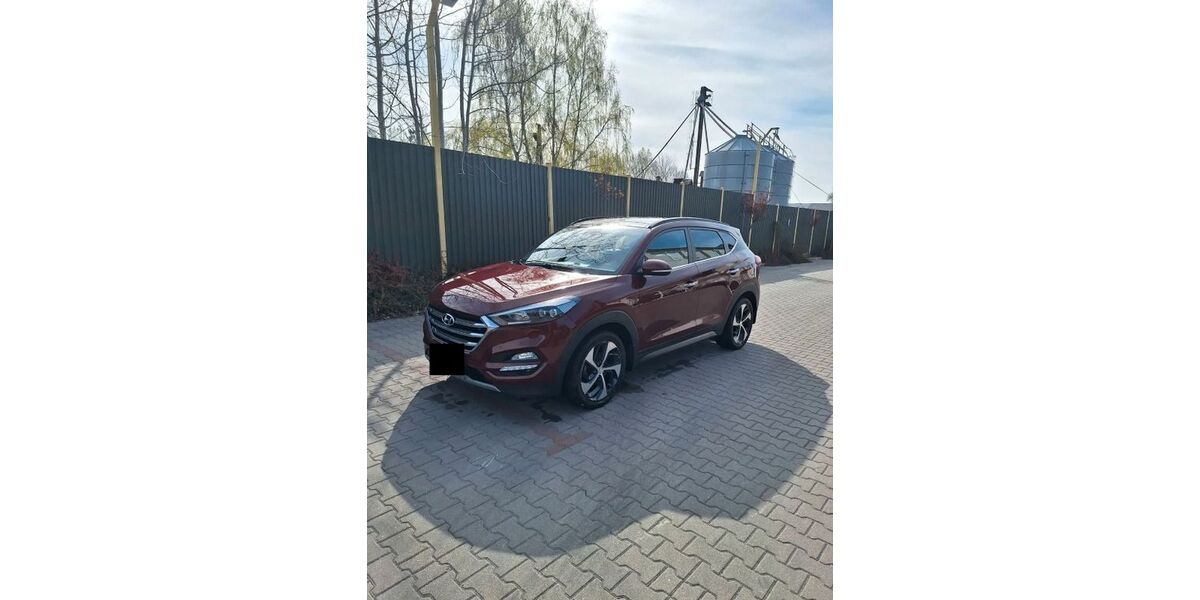 Hyundai TUCSON 63.000 km 8.000 &euro; Nürnberg 90461
