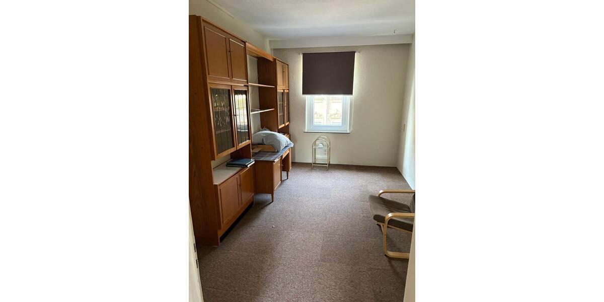 Etagenwohnung Nürnberg Eberhardshof - 5.5 Zimmer, 120 m&sup2;, 1.500&euro; | Angebot:25410897