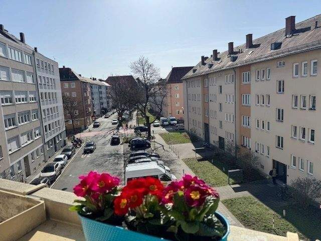 Etagenwohnung Nürnberg Steinbühl - 3 Zimmer, 82 m&sup2;, 299.000&euro; | Angebot:26107751