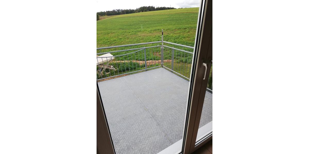 Dachgeschoßwohnung Diespeck - 3 Zimmer, 65 m&sup2;, 700&euro; | Angebot:24869362