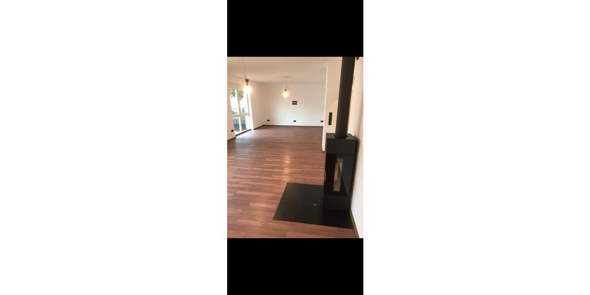 Erdgeschoßwohnung Nürnberg Almoshof - 2.5 Zimmer, 82 m&sup2;, 950&euro; | Angebot:26594086