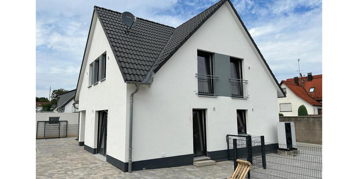 Dachgeschoßwohnung Schnaittach - 3.5 Zimmer, 97 m&sup2;, 419.000&euro; | Angebot:24103744