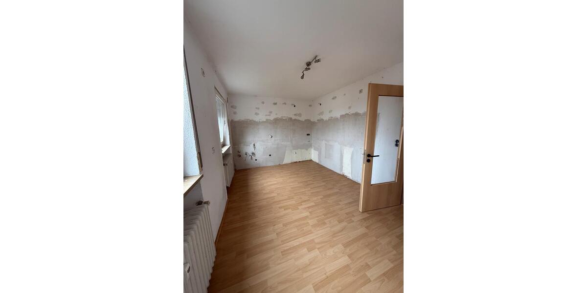 Etagenwohnung Forchheim - 4 Zimmer, 250.000&euro; | Angebot:23082525