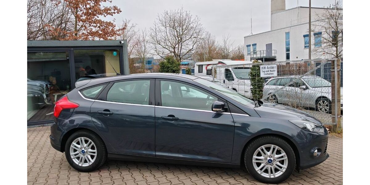 Ford Focus 232.000 km 3.690 &euro; Nürnberg 90427