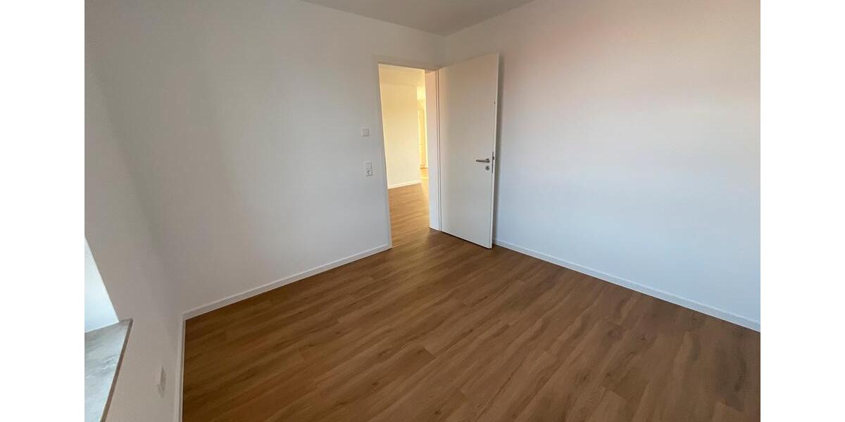 Etagenwohnung Nürnberg Gleißhammer - 3 Zimmer, 81 m&sup2;, 1.420&euro; | Angebot:25874951
