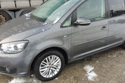VW Touran 262.871 km 7.500 &euro; Fürth 90763