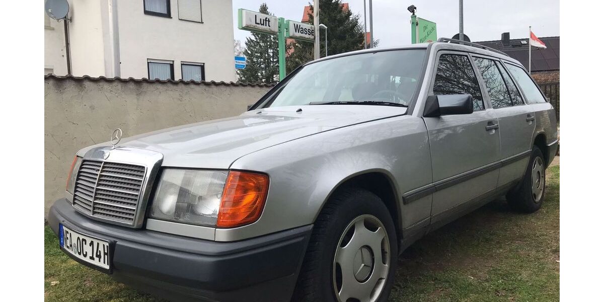 Mercedes-Benz 230 158.232 km 3.900 &euro; Hagenbüchach 91469