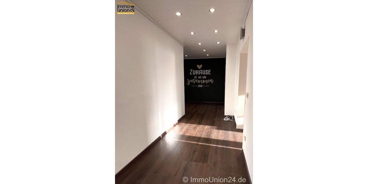 Etagenwohnung Pyrbaum - 4 Zimmer, 111 m&sup2;, 329.000&euro; | Angebot:25662843