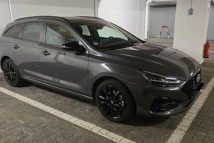 Hyundai i30 15.200 km 22.000 &euro; Langensendelbach 91094