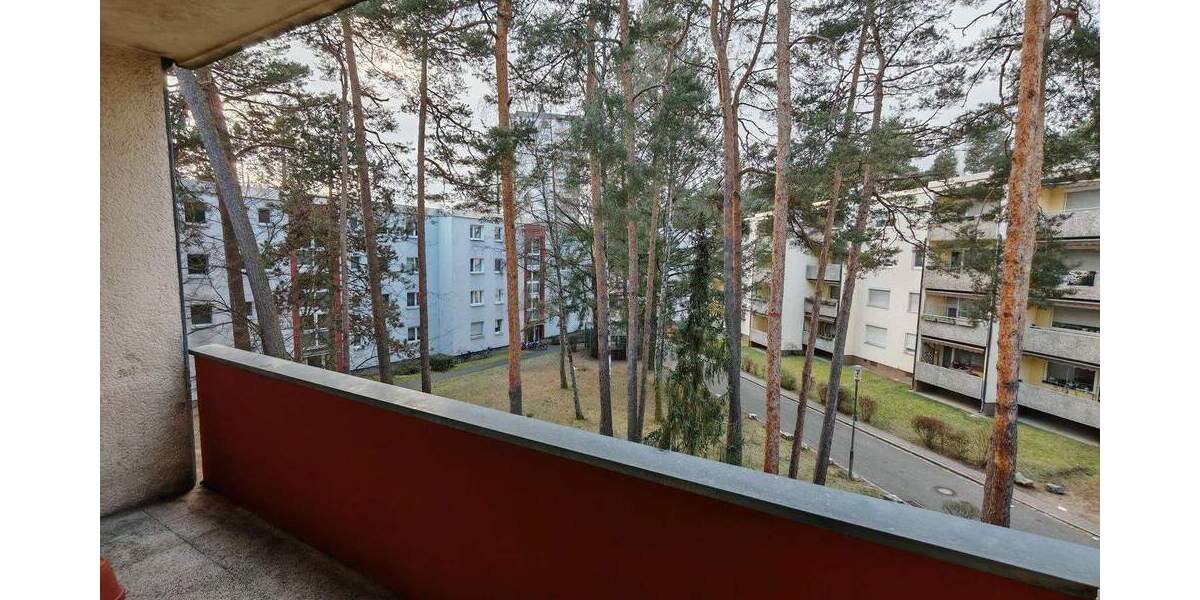 Etagenwohnung Röthenbach an der Pegnitz Röthenbach - 3 Zimmer, 69 m&sup2;, 185.000&euro; | Angebot:25845979