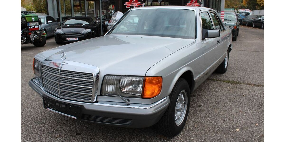 Mercedes-Benz 380 65.000 km 29.900 &euro; Nürnberg 90475