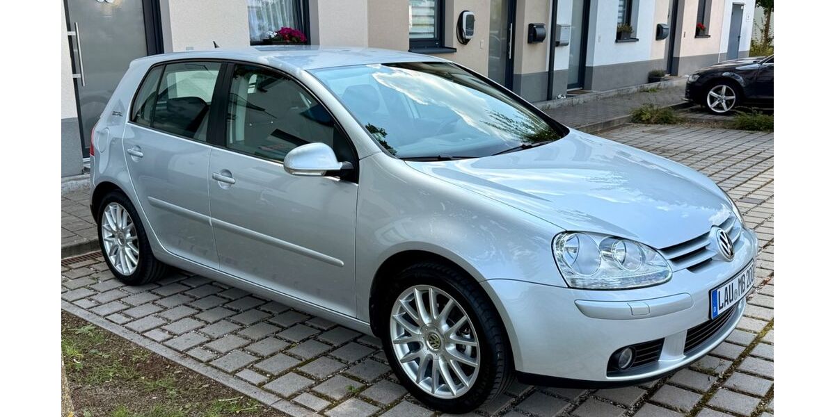 VW Golf 31.600 km 8.500 &euro; Burgthann 90559