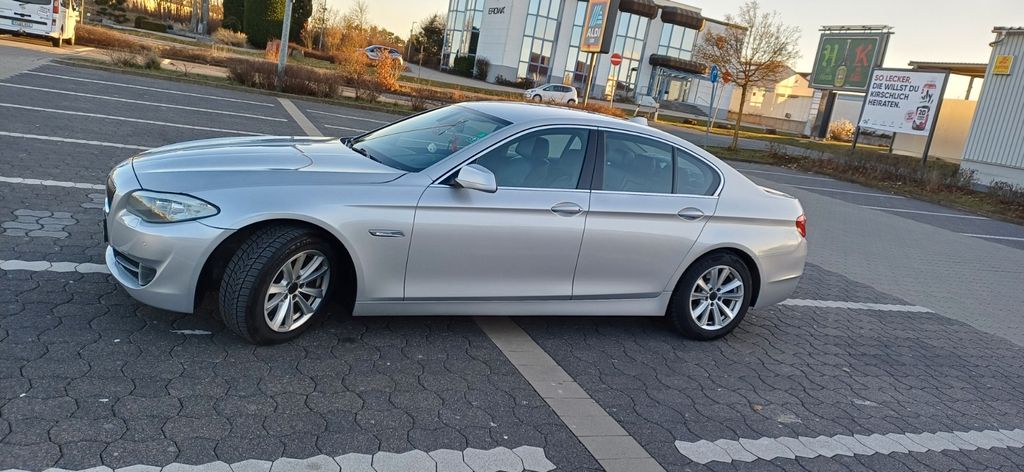 BMW 530 303.000 km 9.000 &euro; Nürnberg 90453