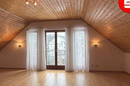Haus Nürnberg Holzheim - 6 Zimmer, 200 m&sup2;, 2.100&euro; | Angebot:24791846