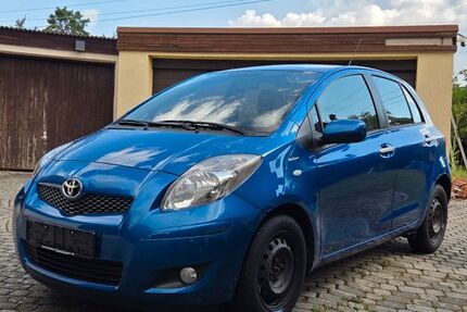 Toyota Yaris 156.102 km 3.199 &euro; Abenberg 91183