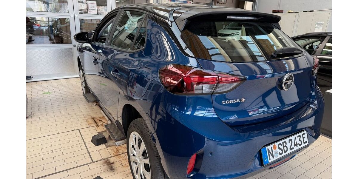 Opel Corsa 26.000 km 12.000 &euro; Nürnberg 90431