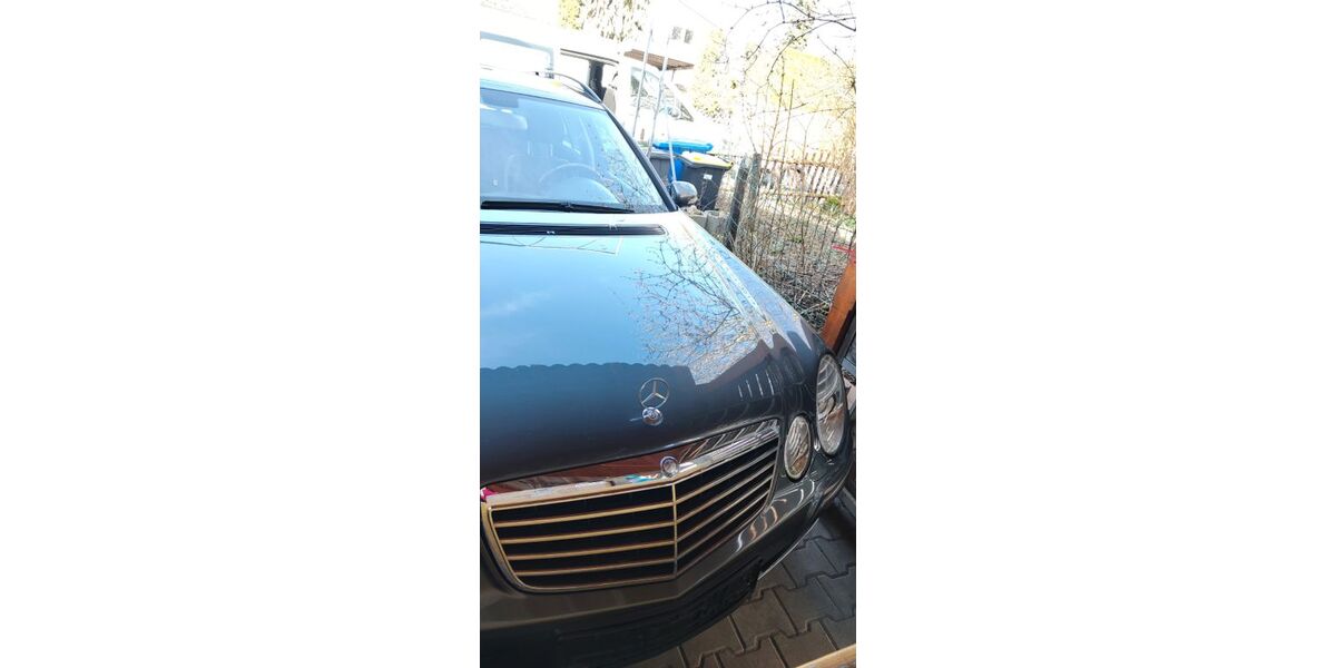 Mercedes-Benz E 350 216.484 km 7.299 &euro; Erlangen 91058