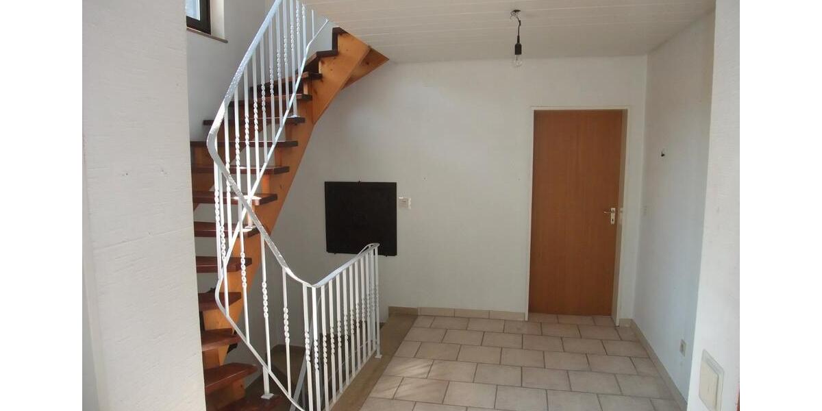 Einfamilienhaus Heroldsberg - 6 Zimmer, 160 m&sup2;, 685.000&euro; | Angebot:26979398
