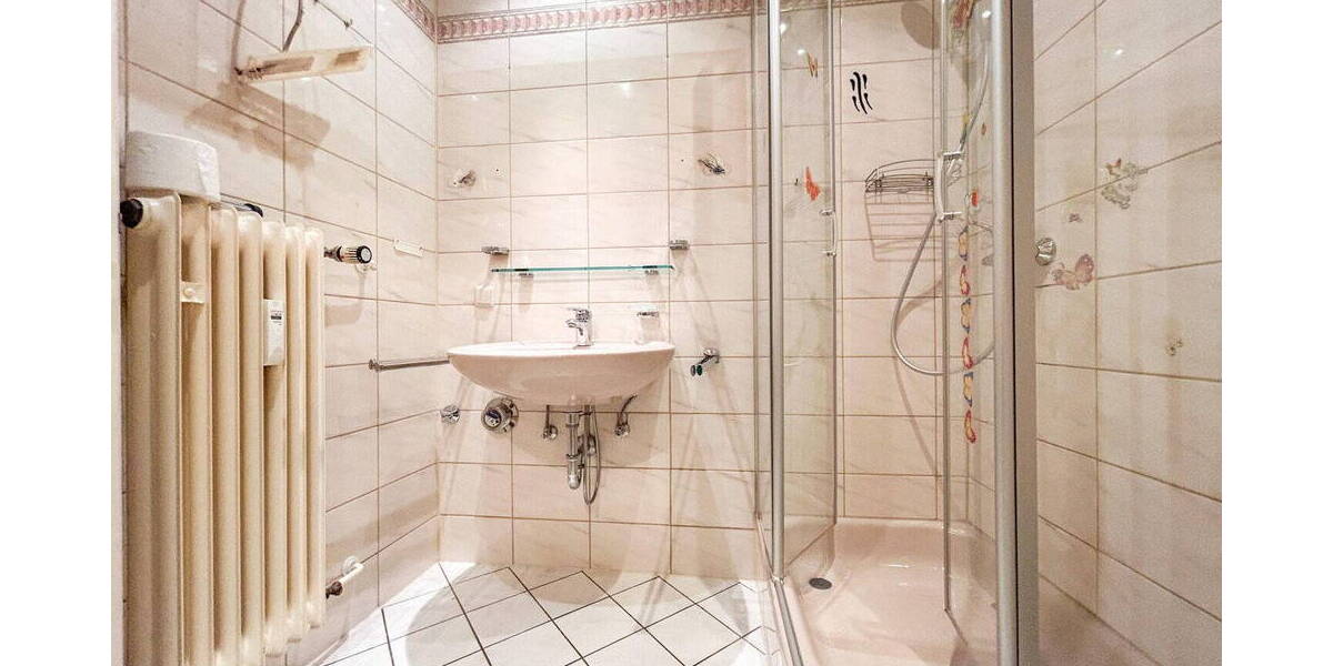 Etagenwohnung Nürnberg Schoppershof - 2 Zimmer, 58 m&sup2;, 185.000&euro; | Angebot:26016188