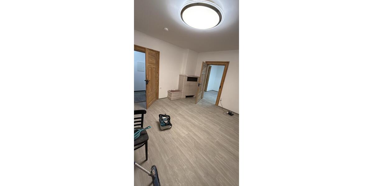 Etagenwohnung Uehlfeld - 3 Zimmer, 66 m&sup2;, 145.000&euro; | Angebot:27157876