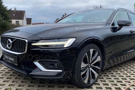 Volvo V60 32.200 km 33.490 &euro; Fürth 90765