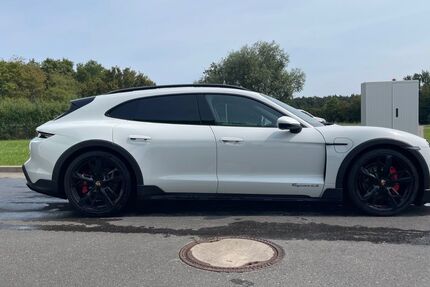 Porsche Taycan 69.500 km 60.000 &euro; Nürnberg 90453