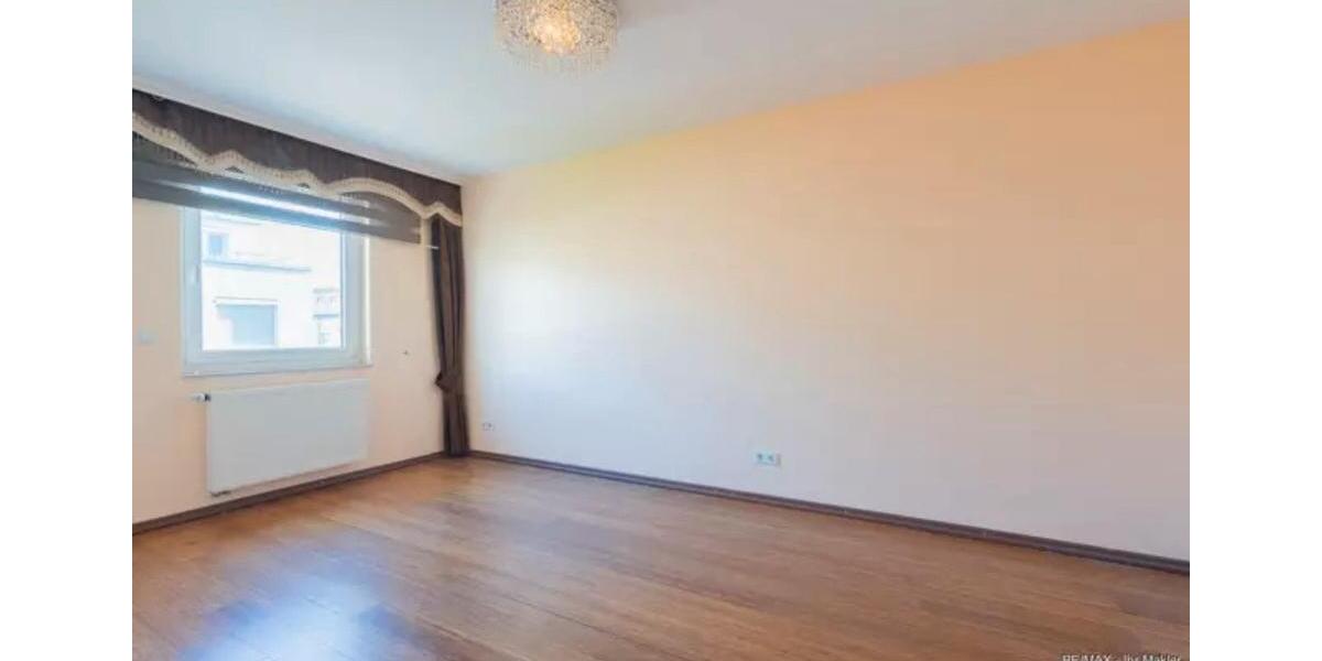 Reihenhaus Burgthann - 6 Zimmer, 132 m&sup2;, 659.000&euro; | Angebot:25859943