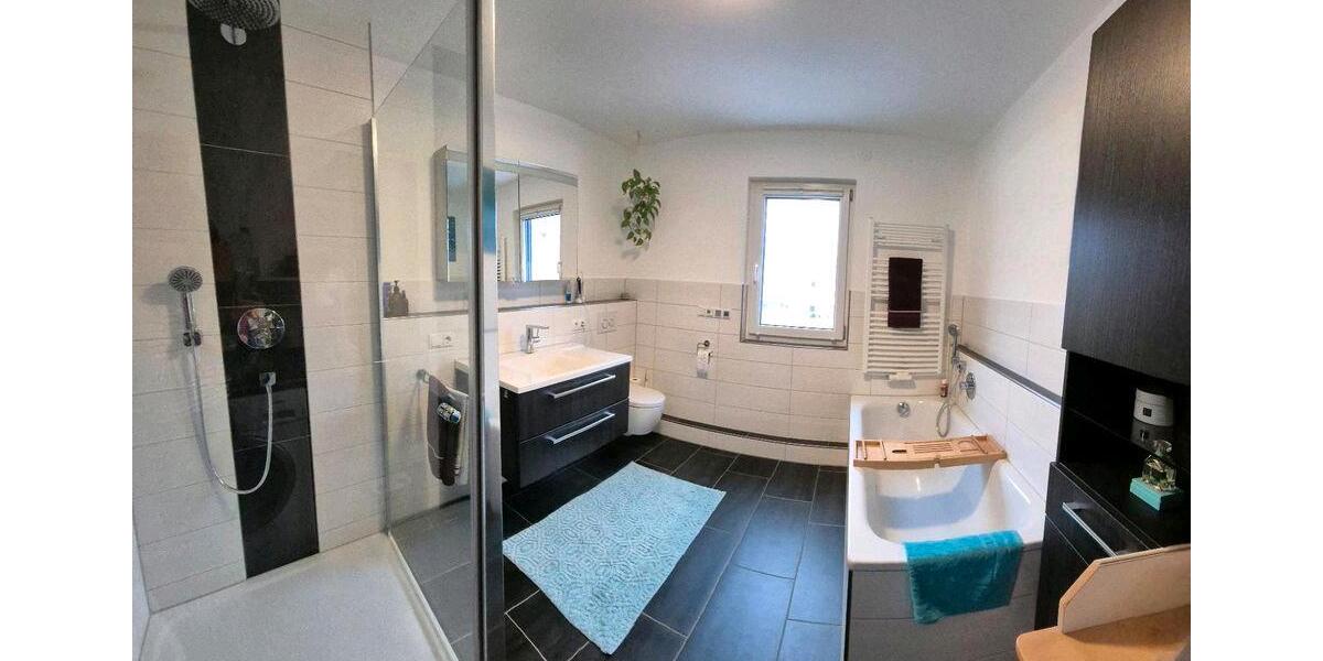 Etagenwohnung Langenzenn - 3 Zimmer, 97 m&sup2;, 1.600&euro; | Angebot:25956943