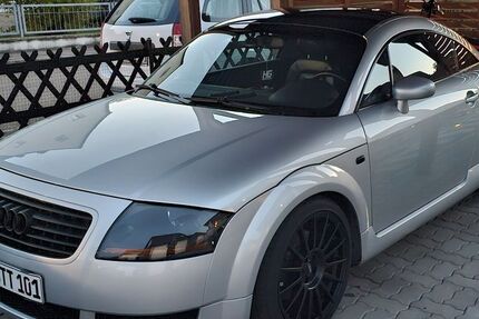 Audi TT 208.000 km 4.999 &euro; Burgthann 90559
