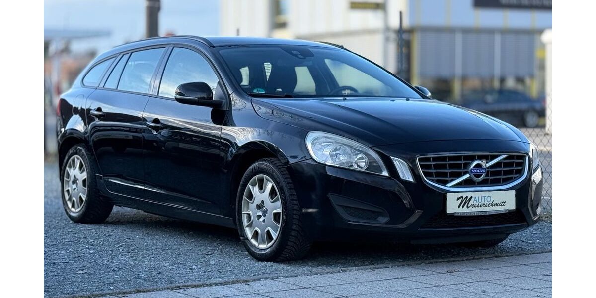 Volvo V60 304.889 km 3.440 &euro; Erlangen 91052