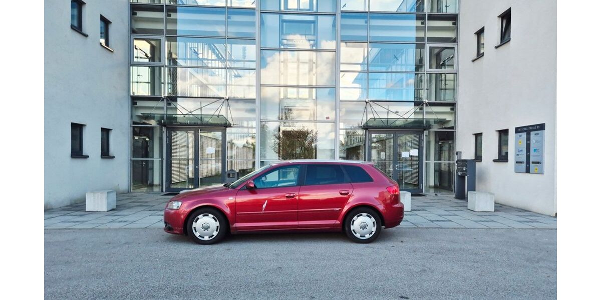 Audi A3 270.000 km 2.350 &euro; Nürnberg 90431