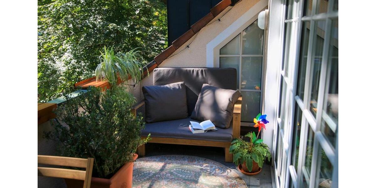 Dachgeschoßwohnung Buckenhof - 3 Zimmer, 113 m&sup2;, 1.950&euro; | Angebot:25342274