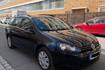 VW Golf 278.000 km 1.300 &euro; Nürnberg 90431