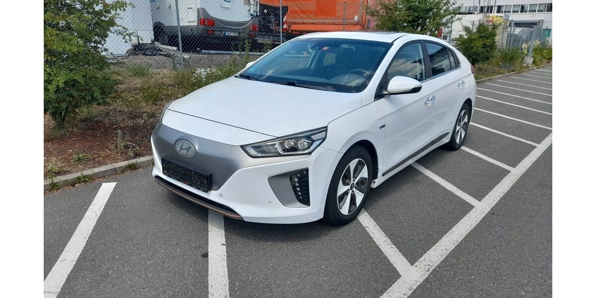Hyundai IONIQ 79.000 km 12.990 &euro; Nürnberg, Mittelfranken 90431